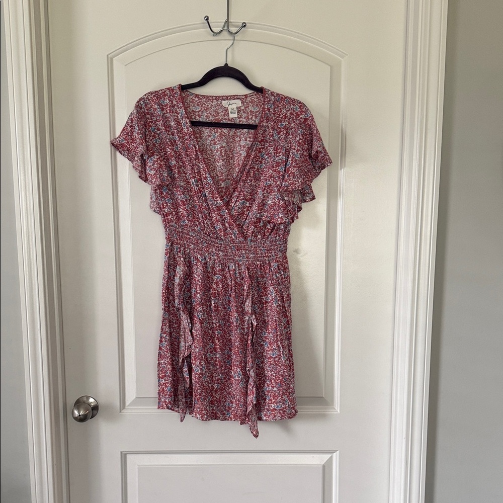 Floral V-Neck Ruffle Dress